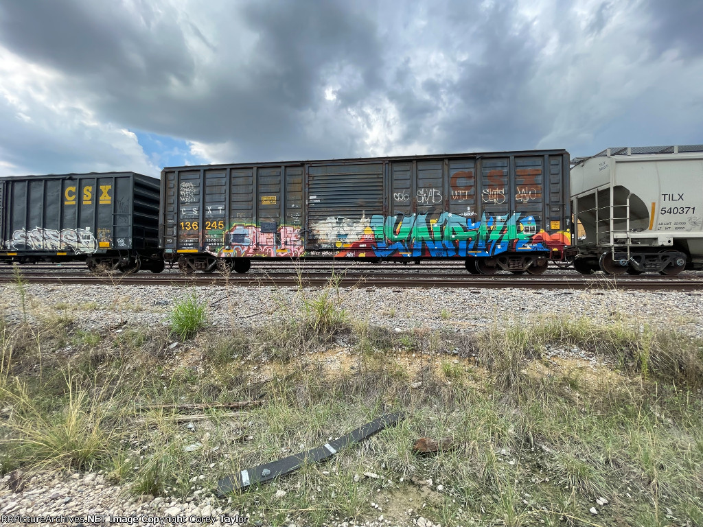 CSXT 136245